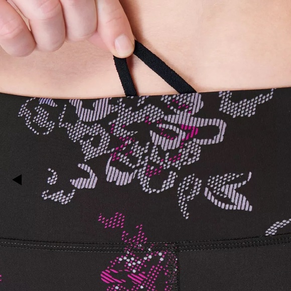 Zero Gravity Running Tight - Picture 5 of 8